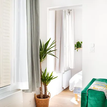 Appartement Cosy 15 *